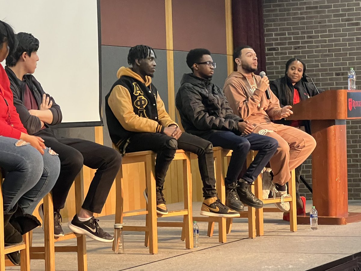 JackashaWiley's tweet image. Today was so much fun! Special THANK YOU to @sssrutgers @runbmcnair scholars who participated on @ru_ububms Undergraduate Student Panel this afternoon! #TRIOWorks 

#AccessWeek #IamCollegeBound
