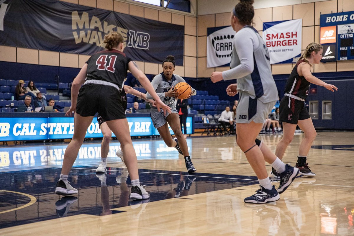CSUMBwbb's tweet photo. Dive into the Kelp Bed 📸

#MakeWavesMB | #WeAreMB https://t.co/6nIWnfS1hh