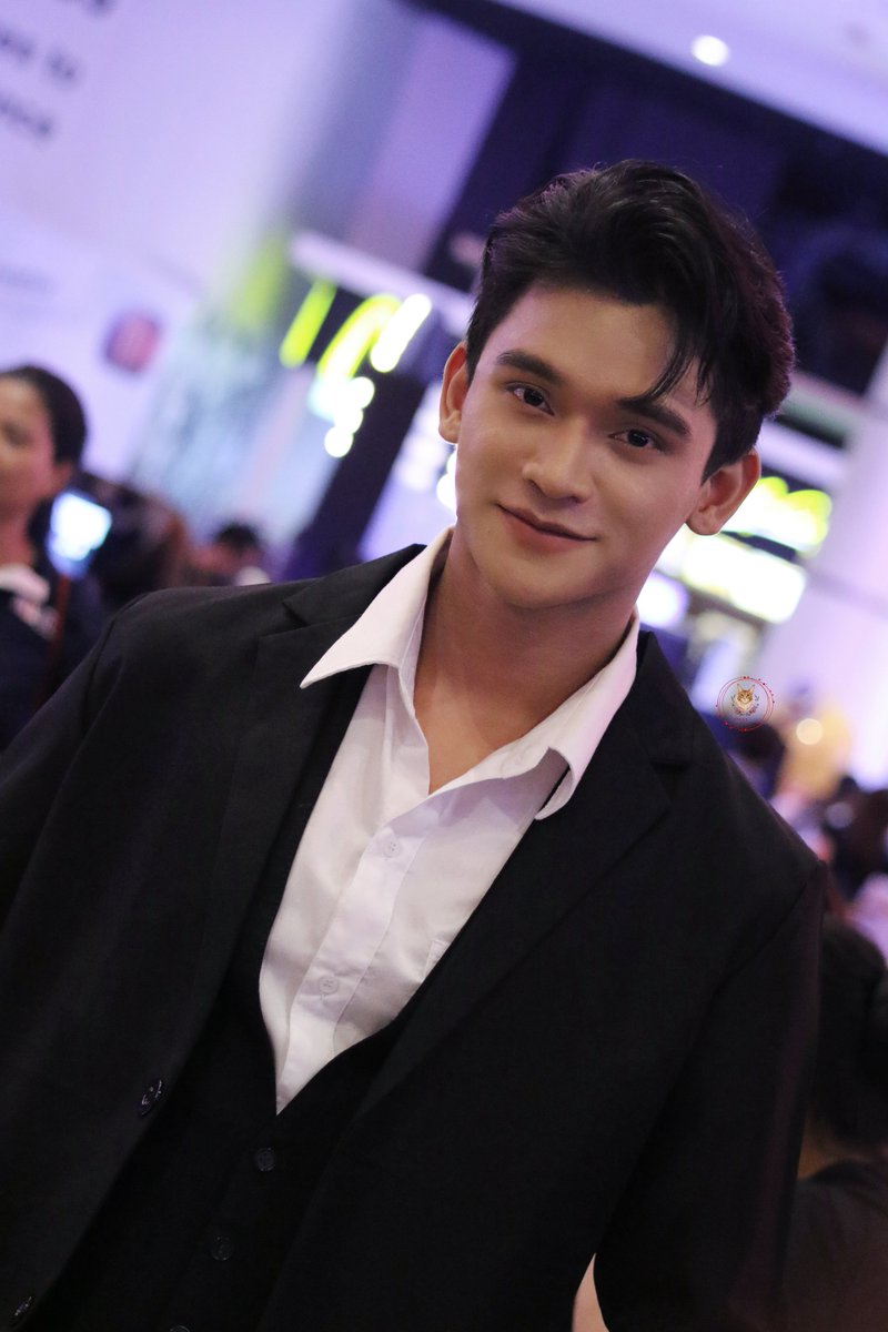 pimpim_kmt's tweet image. หล่อคับผม 

#พี่นาค4 
#FRAMME
#DFJENTERTAINMENT