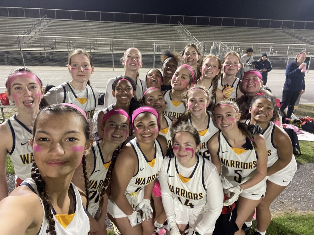 SteinbrennerFFB's tweet photo. Congrats to our jv starting off the season with a hard fought win over Riverview. Proud of you ladies! https://t.co/ar2HRB2Ag2