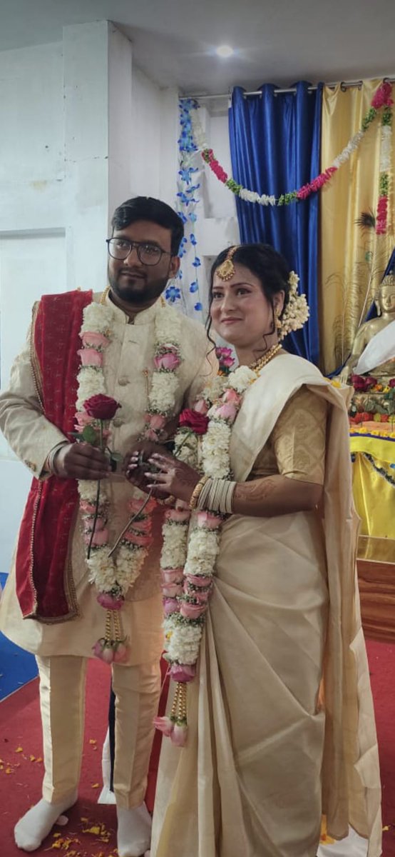 dromsudhaa's tweet photo. परिसंघ के साथी श्रीकांत और ई. शैलजा ने एक दूसरे को जीवनसाथी बनाकर नये जीवन की शुरुआत की है । 
परिसंघ परिवार की तरफ से इस शानदार सफर के लिये हार्दिक शुभकामनाएं। https://t.co/YIyK6eQsCC