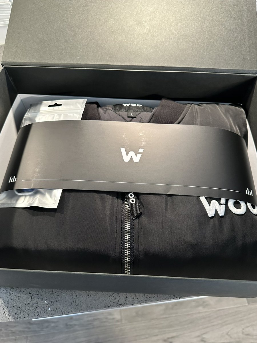 Trader_StopRun's tweet photo. Woo is definitely the best exchange in existence. @_WOO_X thanks for the merch! $woo https://t.co/XrHojsBL9H