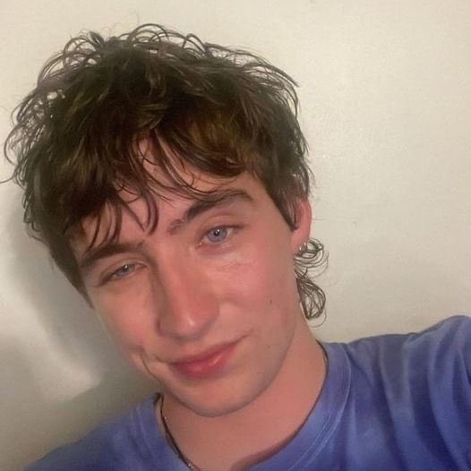 you've got a gift !! <a href="/CornerTheStone/">Lina | HYPERSONIC MISSILING TODAY🔥</a> <3

💌 from anonymous : “Happy Birthday Noor! I hope you are doing well and Wherever the year ahead takes you, I hope it's happy.
Thank you for being the bestest friend I could ever ask for. Love you bish 💚❤️”

open.spotify.com/track/0b93tWwu…