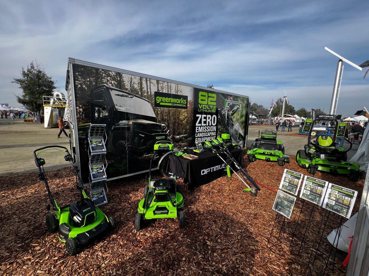 greenworkstools's tweet photo. Last week, our team was excited to showcase our complete Greenworks Commercial lineup at the Tulare Ag event!
📸: Territory Sales Manager, John Meneghetti
#GreenworksCommercial #Greenwork #ProductivityPoweredByGreenworksCommercial #BestinBattery https://t.co/tNaB4IElpu