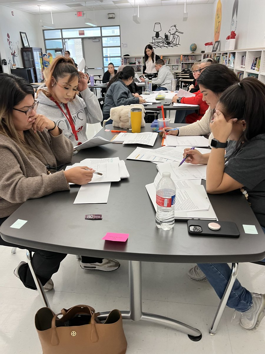 Principal <a href="/NormaGnz40/">Norma Gonzalez</a> delivered Saturday’s @HISDCentral PD to the staff on analyzing student work! <a href="/GallegosElem/">Gallegos Elem.</a>
