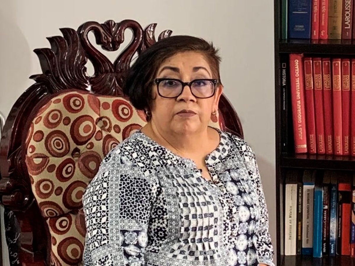 IrvingGatell's tweet photo. 1. Hora de regresar al CHISMESOTE de la situación del Poder Judicial en Veracruz.
Después de tanto hablar del narco presidente y tras el éxito de la Marea Rosa ayer en el zócalo, hay que volver al tema de la jueza Angélica Sánchez Hernández.
Está MUY CAÑÓN el asunto. https://t.co/3YxooeNpUu