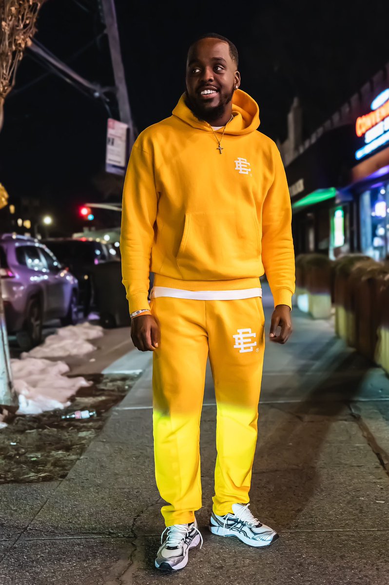 HumbleBeastJugg's tweet photo. 𝑰𝒕 𝑩𝒆 𝑯𝒂𝒓𝒅 𝑻𝒐 𝑩𝒆𝒍𝒊𝒆𝒗𝒆 𝑻𝒉𝒂𝒕 𝑰 𝑴𝒂𝒅𝒆 𝑰𝒕 𝑻𝒉𝒊𝒔 𝑭𝒂𝒓 . .. 𝑴𝒂𝒏 𝑻𝒉𝒂𝒕 𝑺𝒉𝒊𝒕 𝑫𝒐𝒏𝒆 𝑳𝒆𝒇𝒕 𝑴𝒆 𝑺𝒄𝒂𝒓𝒆𝒅 🩹! 𝑹𝒆𝒎𝒊𝒏𝒊𝒔𝒄𝒊𝒏𝒈 𝑨𝒃𝒐𝒖𝒕 𝑮𝒓𝒂𝒏𝒅𝒎𝒂 𝑻𝒉𝒂𝒕 𝑺𝒉𝒊𝒕 𝑯𝒖𝒓𝒕 𝑴𝒆 𝑻𝒐 𝑴𝒚 𝑯𝒆𝒂𝒓𝒕 ❤️‍🩹 #LLMS🕊️👼🏽 https://t.co/js5vGgyzQj