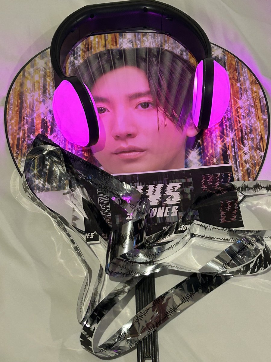 0122_st's tweet photo. 大阪お疲れ様でした🥹
#SixTONES_VVS https://t.co/MREvatoycp