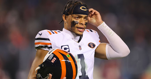 Mirror NFL tweet media