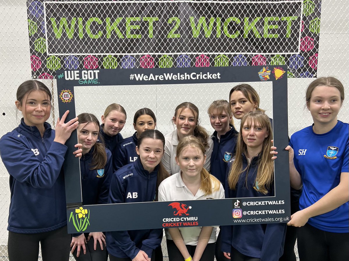 2024 and we launch the SE Wales U15 PLATE competition giving more girls the chance to pick up a bat, play cricket and compete! Thanks to ⁦@BassalegPE⁩ ⁦⁦@Tredegar_PE⁩ ⁦@RiscaCCS⁩ ⁦@StAlbansPE⁩ ⁦@CricketWales⁩ #WeAreWelshCricket 💥💥💥🏏🏏🏏