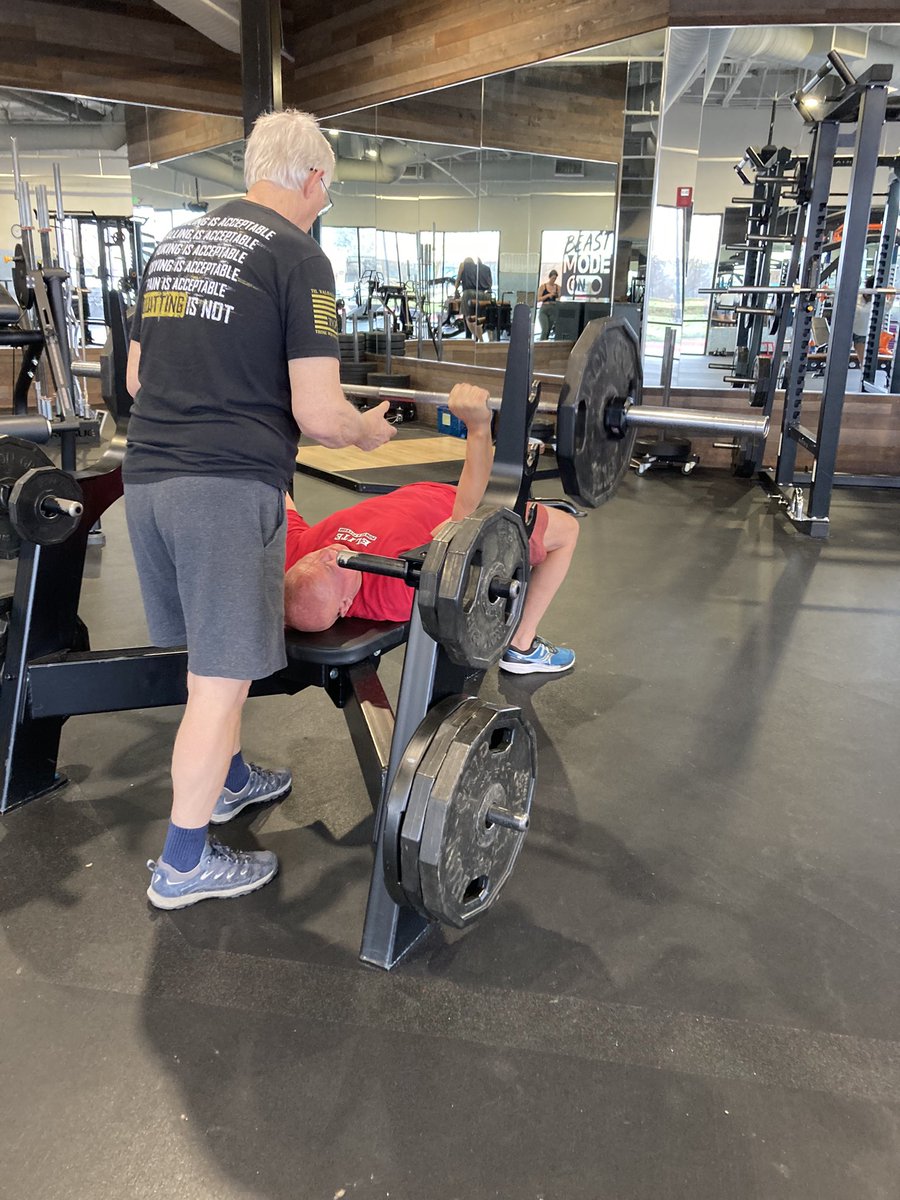 StrahanGlenn's tweet photo. I’m the youngest at 67, upper body workout with my friends, Bill, Rick, and Rich. #Fitness #SilverFit #BenchPress #OverheadPress #Rows https://t.co/JZosY5v92W