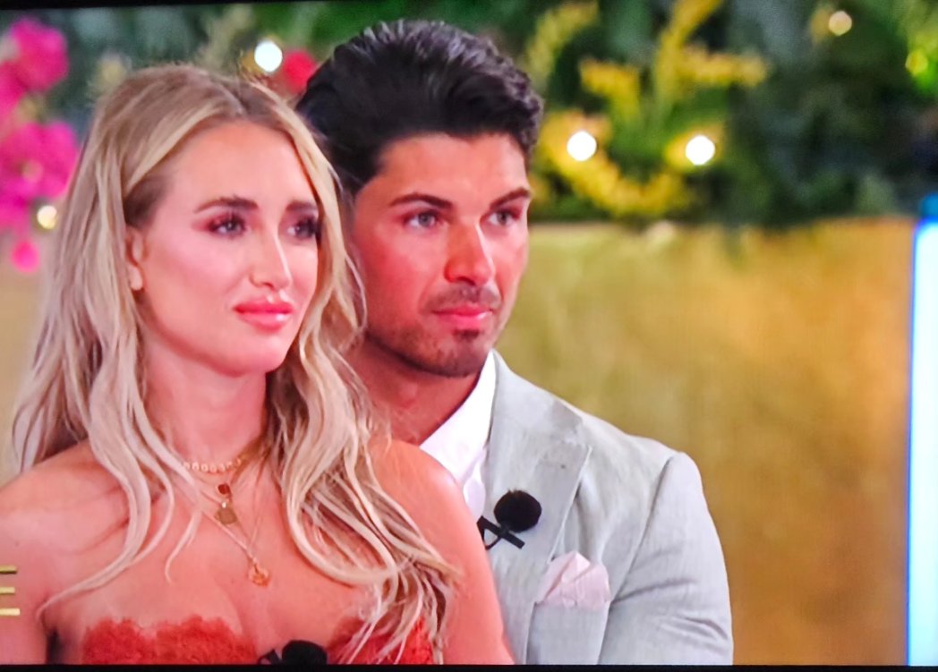 DanixRx's tweet photo. Well done to @georgiaharisonx
&amp; @Anton_Danyluk coming 5th on the final of @LoveIsland All Stars #AllStars #loveislandallstars https://t.co/AHF8iXyKRe