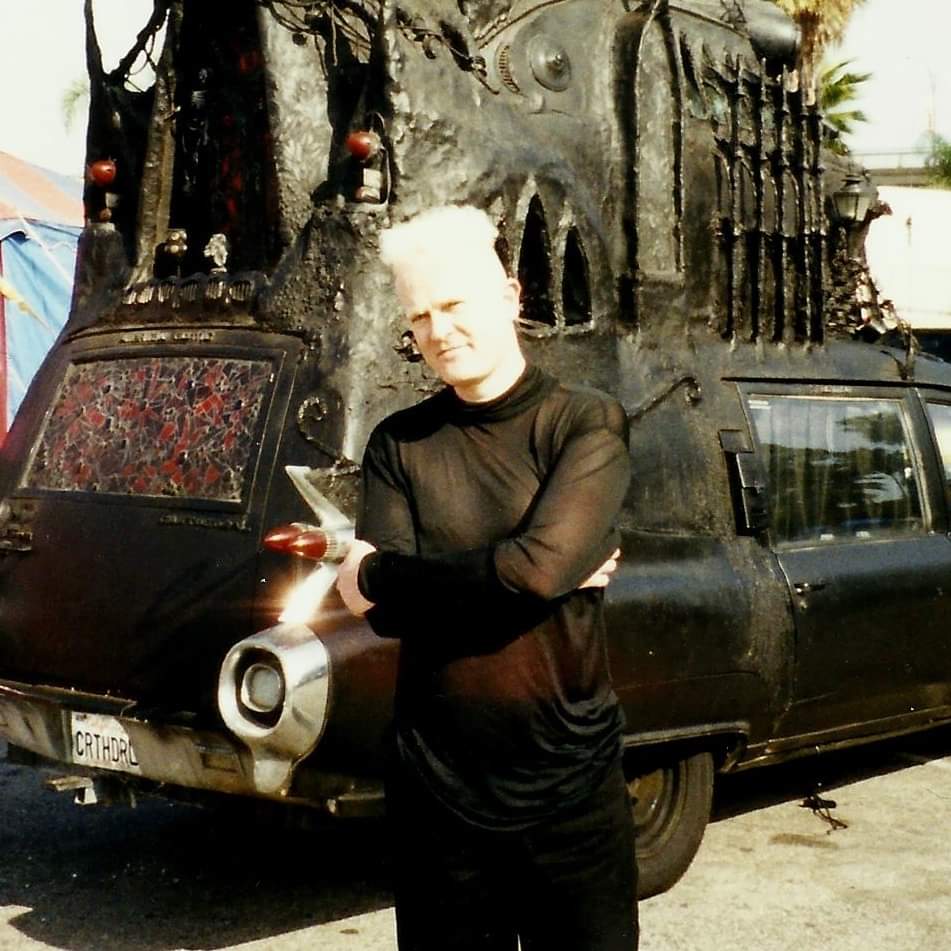 ATTRITION. Martin. With the Carthedral at Bizarre Vampire Bazaar. Long Beach. Ca. USA. 2001

#attrition #darkwave #industrialmusic #goth