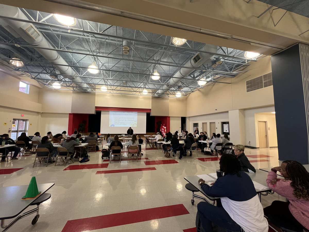 CISDSpSvcs's tweet image. Special thanks to Mr. Acosta and Ms. Renteria for their valuable session on SHARS (School Health Related Services), presented to our Life Skills and Structured Learning Classroom staff. Your commitment to ensuring @ChannelviewISD stays informed is truly valued!  #SHARS 💙💛
