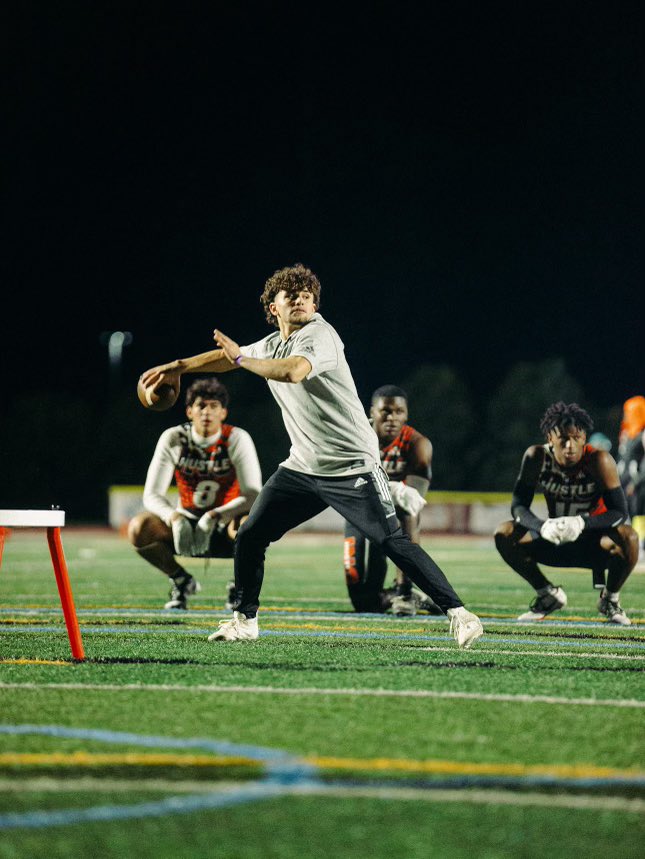 JRobHarris2's tweet photo. For every successful moment there is always a great coach standing behind you @tballardqbcoach #TheInc❗️ #NLG #18U #Champs🏆@HustleInc7v7 @NextLevelQBs @CoachUBrown @QBHitList @coachbelew14 @AJHOWARD_ASU @HSM_WestGA @Coach_B_Jones_ @CoachWiggs11 @therealkwat @LIONSTRONGFB @LionSportsCHS