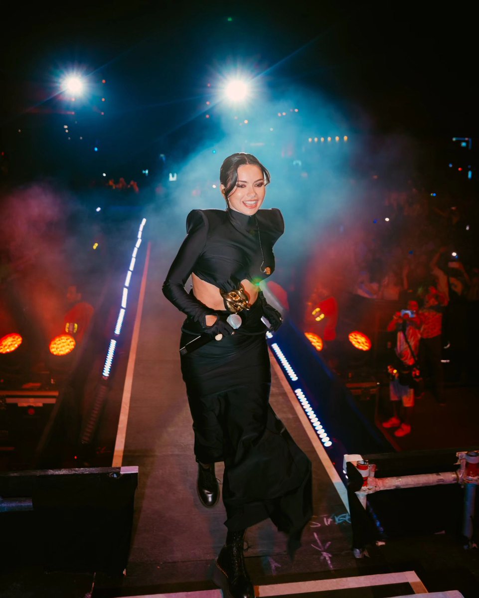 TheInnaNation's tweet photo. February 19, 2024 - INNA performing at "Untold Festival" in Dubai.

More photos : https://t.co/jF4mcDI74G https://t.co/nACUNRdDEI