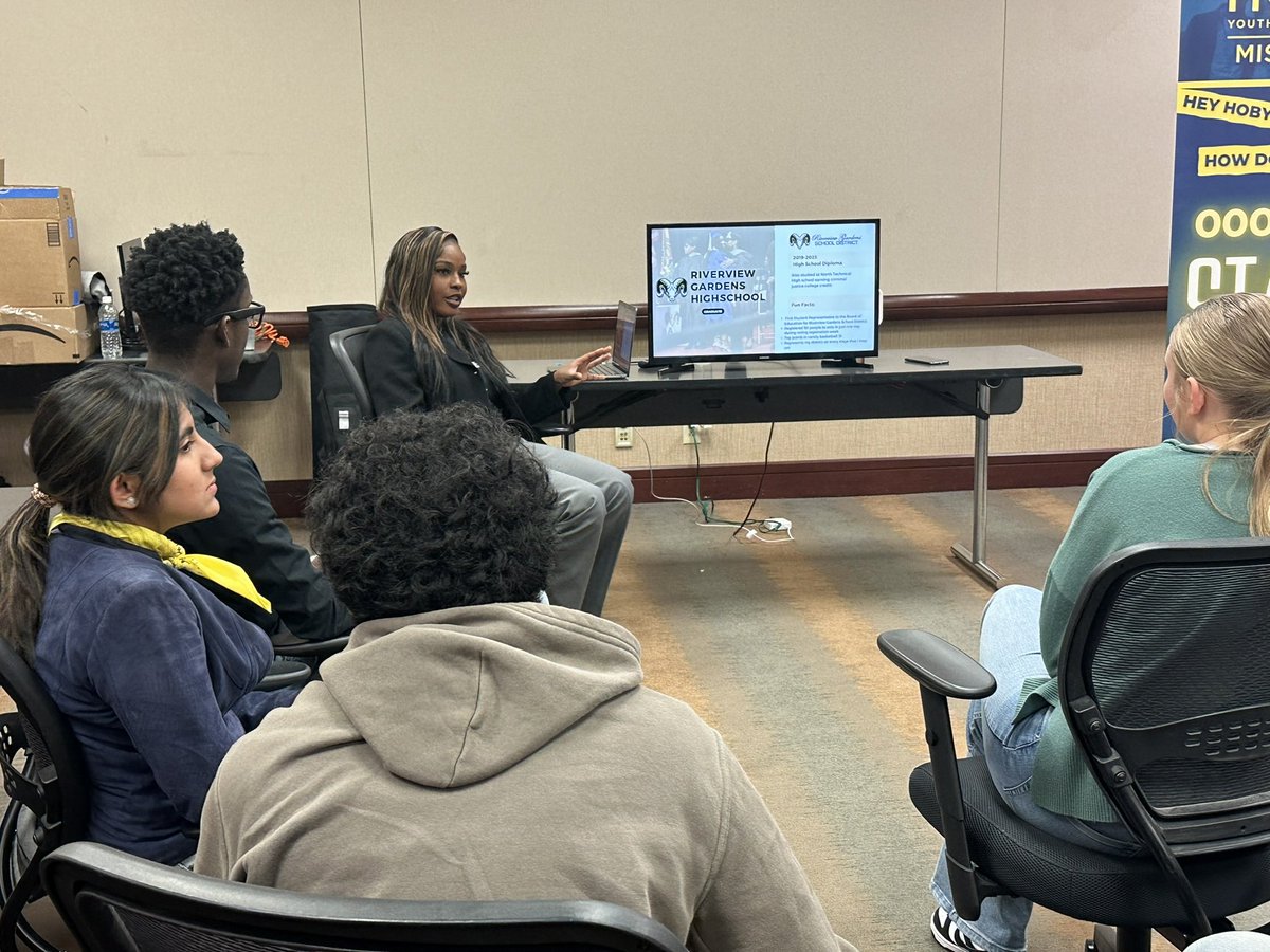 Precious Barry tweet media