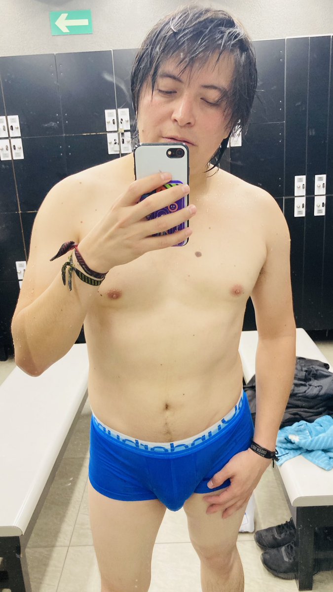 leaving1_'s tweet photo. Violeta o azul ?
#Gymbro #gymmotivation #gymrat #gymlife https://t.co/mNFJWTC0si
