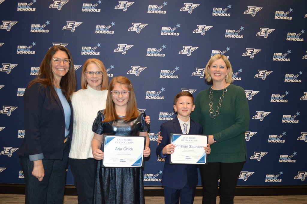 Thank you to our Pledge leaders from Hayes Elementary and Hoover Elementary. Aria Chick and Christian Saunders did a great job.