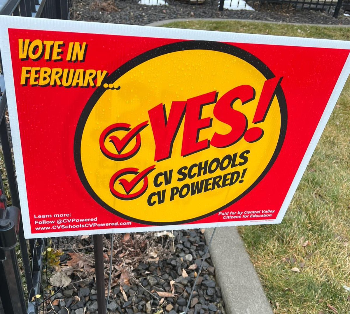 CVpowered's tweet image. Don’t forget to take down, pick up &amp;amp;/or return all yard signs. If you’re unsure where to return a sign, please direct message us. We’re sure our financial contributors would appreciate us reusing the signs they paid for #CVSchools

Thank you!! Because of you… we are #CVPowered!