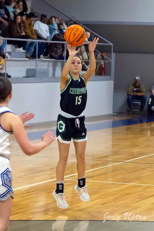 So honored to be invited to the Talkin’ Hoops in da Sip Showcase! <a href="/evgeeker/">@evgeeker</a> <a href="/TaylorStrahan10/">Taylor Strahan</a> <a href="/CathedralWBB/">Cathedral Greenwave Basketball</a>