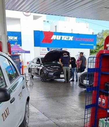 cuartodemillamx's tweet photo. Me da mucho gusto presentarles el nuevo concepto de #Autex #Express.
Y no se olviden que este sábado 24 se va a festejar el día de Mecánico.
¡Confirma tu asistencia aquí! 🔗📝
https://t.co/ojAa7Tfb1O
Autex te invita al Gran Evento Estelar de Lucha Libre en la Arena Coliseo Guadalajara. ¡No te lo puedes perder! 💥💪
📅 Sábado 24 de Febrero 2024
⏰ A las 4 pm, las puertas de la Arena Coliseo se abren desde las 3 pm
Celebramos todos el "Día del Mecánico" 🛠
¡Presenta esta invitación digital o impresa en taquilla y disfruta de increíbles beneficios! 🎁
Recibe:
➡ 4 Accesos
➡ 4 Playeras Autex
➡ 4 Boletos para Snack
➡ 1 Folio para la rifa de premios espectaculares: bocina portátil, Tablet, Celular, Pantalla 40”, Pantalla 55”
¡Te esperamos en Calle Federico Medrano, C Analco 67, Centro, 44100 Guadalajara, Jalisco! ¡No faltes! 📍