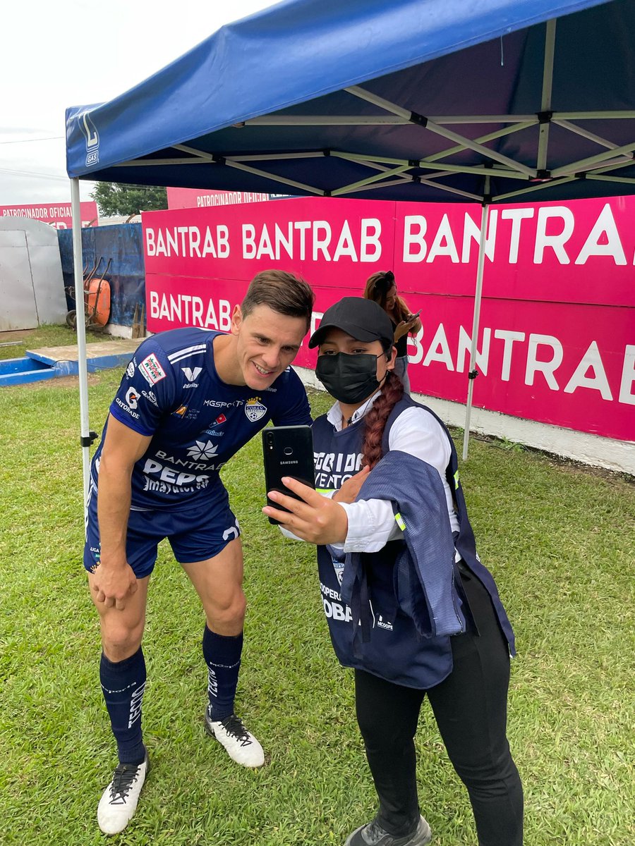 CobanImperial's tweet photo. Unos le dicen Casas, otros le dicen Edu Aguirre, a nosotros nos gusta llamarlo DIEGOOL 🤩 

#VamosCobanero #DaleAzul #Diegol https://t.co/O460uRaN9V
