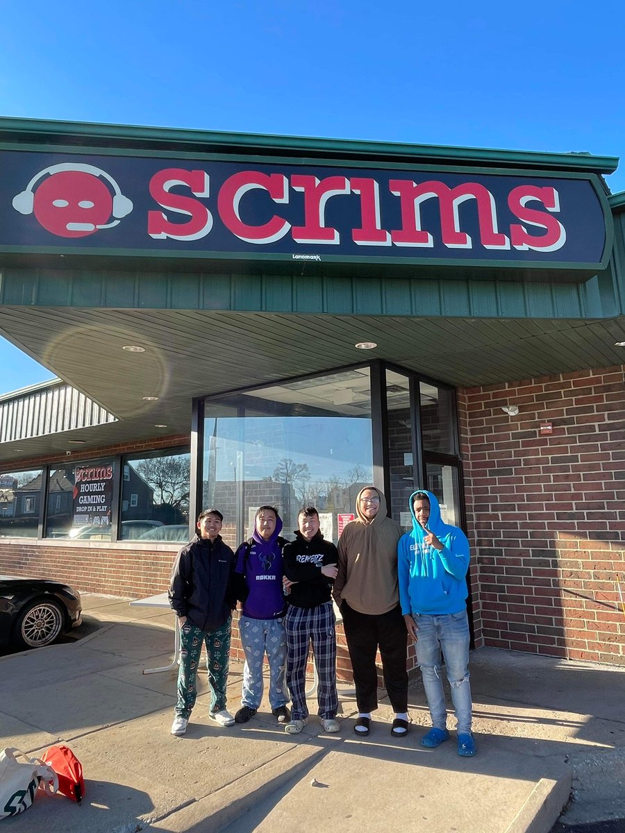 Fluffles tweet media