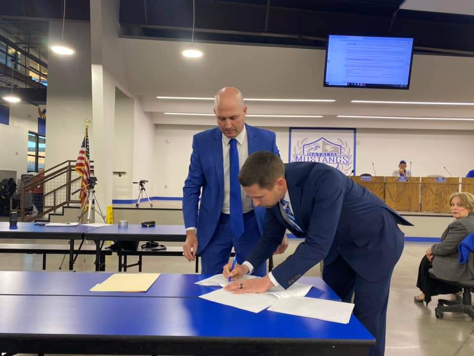 SouthTejasChevyGuru tweet media