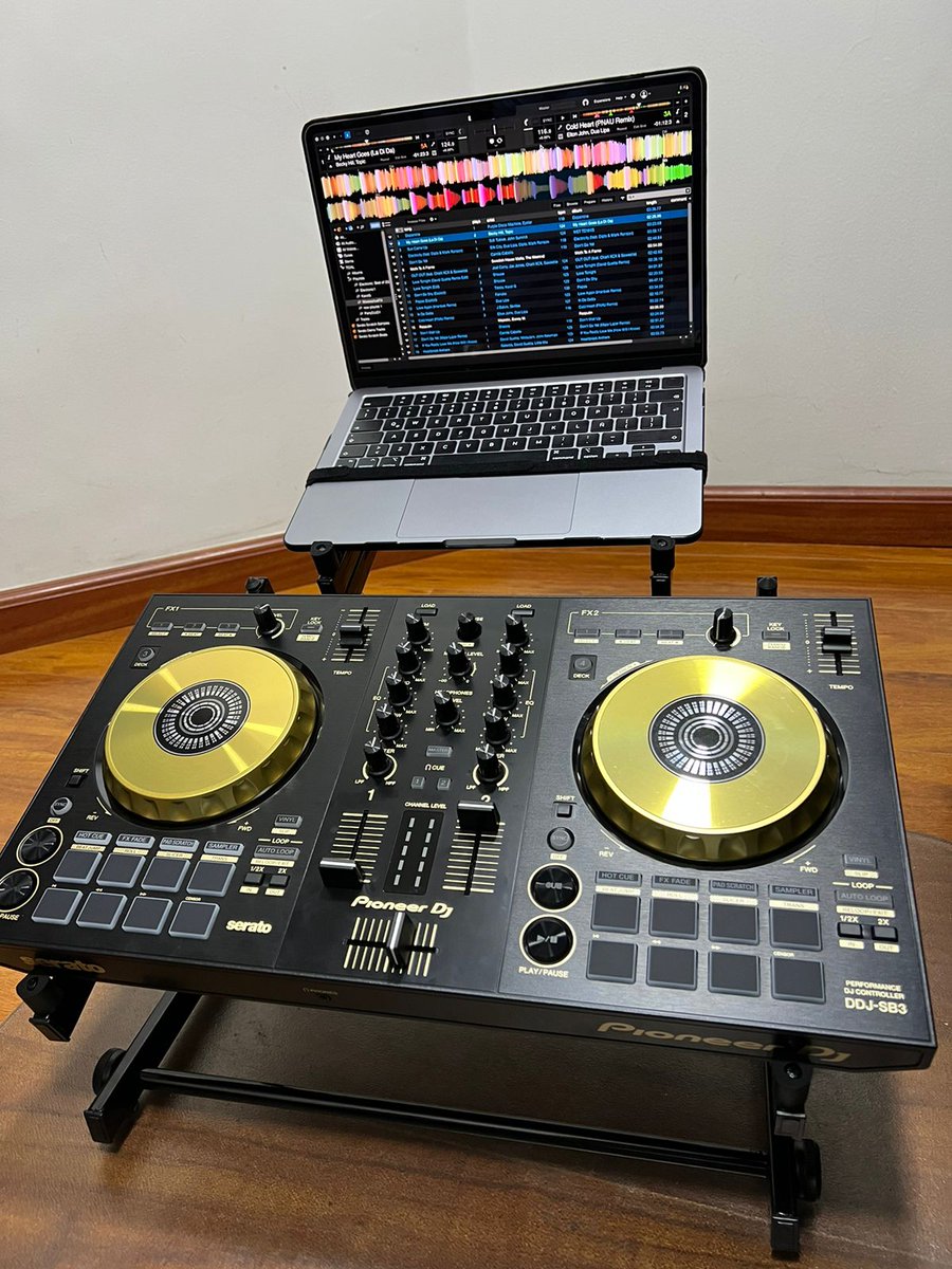 DCOurban's tweet photo. stand DJs doble servicio
$250.000
en Bogotá
WhatsApp 3103178027 https://t.co/Se82yDRyXK