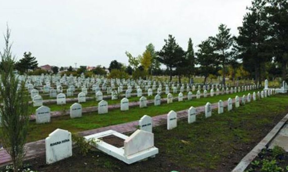 #Nimetin zevali #ölüm ki #ruhu kalsın değildir...
#Ruhu da söner #duman ancak kalır. Musibetlerin ise zevalinden sonra #dumanları söner, #nurları kalır. Lezzetlerin #zevalinden sonra #kalan dumanları, #günahlarıdır...

#Bediüzzaman Sait #Nursi