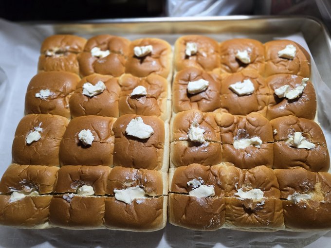 Yuuuuuummy https://t.co/NAPjV3Tf4r