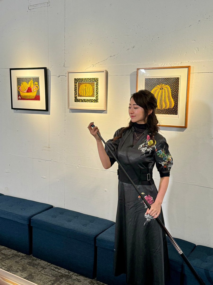 ebekaori's tweet photo. 木村さ〜〜〜ん！収録後に撮影した写真です✨Instagramにトリックショット載せてるので、是非見に来てね...💓
ウルトラを越える技を考え中！
https://t.co/AhH7IXcbm9

#ビリヤード #木村拓哉 #さん #トリックショット #ドS先生 #風なや��� #江辺香織 https://t.co/UHhQIiQnco