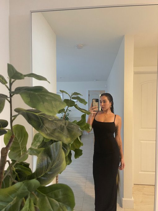 FlackValer10101's tweet photo. Happy new week 💜but am really stressed today tho 🥹🧃#usa #Ohiotwitter https://t.co/x4MPVUYJ17