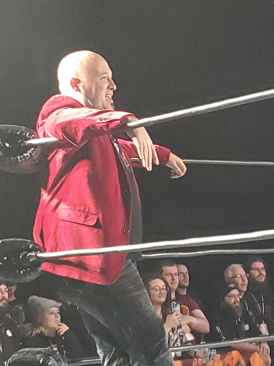Happy President's Day to the one true leader of this amazing world we live in that speaks without mumbling incoherently or forgets where he is(most of the time) .... @TrustInPhil #PresidentOfWrestling
