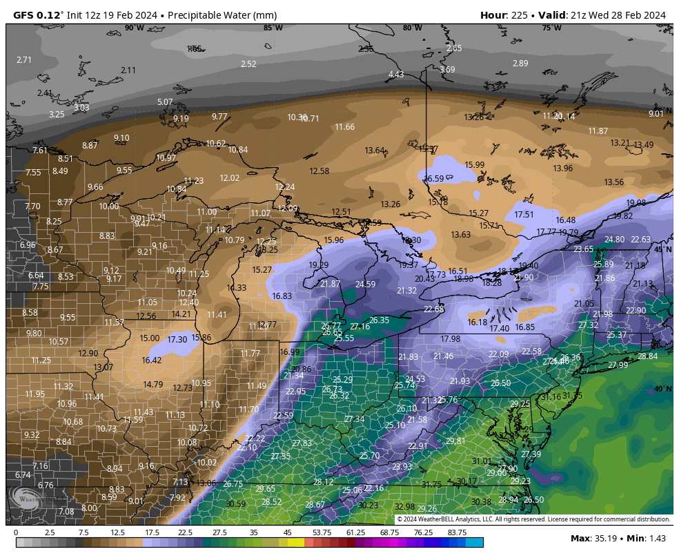 vaughanweather's tweet photo. You know, I don't usually post severe weather maps for Southern Ontario in February but the end of the month sure has my interest peaked. #ONstorm https://t.co/AeiKGRVEZk