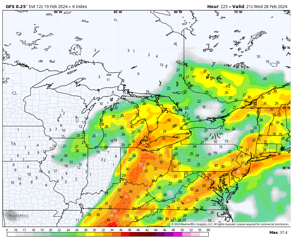 vaughanweather's tweet photo. You know, I don't usually post severe weather maps for Southern Ontario in February but the end of the month sure has my interest peaked. #ONstorm https://t.co/AeiKGRVEZk