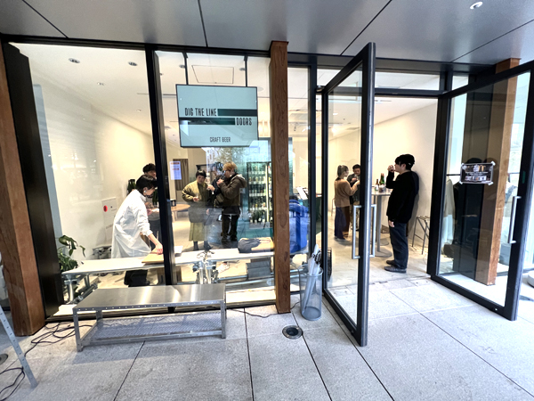 WildzOzaku's tweet photo. ブログアップ『ビールの試飲会3種盛り』
https://t.co/3hTpF9eAZ1
#ビール試飲会
#試飲会
#DigTheLineDoors
#WestCoastBrewing
#平野屋酒店
#BCBeerTrading
#BackcountryBrewing
#AQBevolution
#OgopogoBrewing
#BarebottleBrewing
#CraftBeerMarketペニーレーン店
#BeerBar
#BeerBarWILDZ
#WILDZ https://t.co/HSp6EsZ0LF