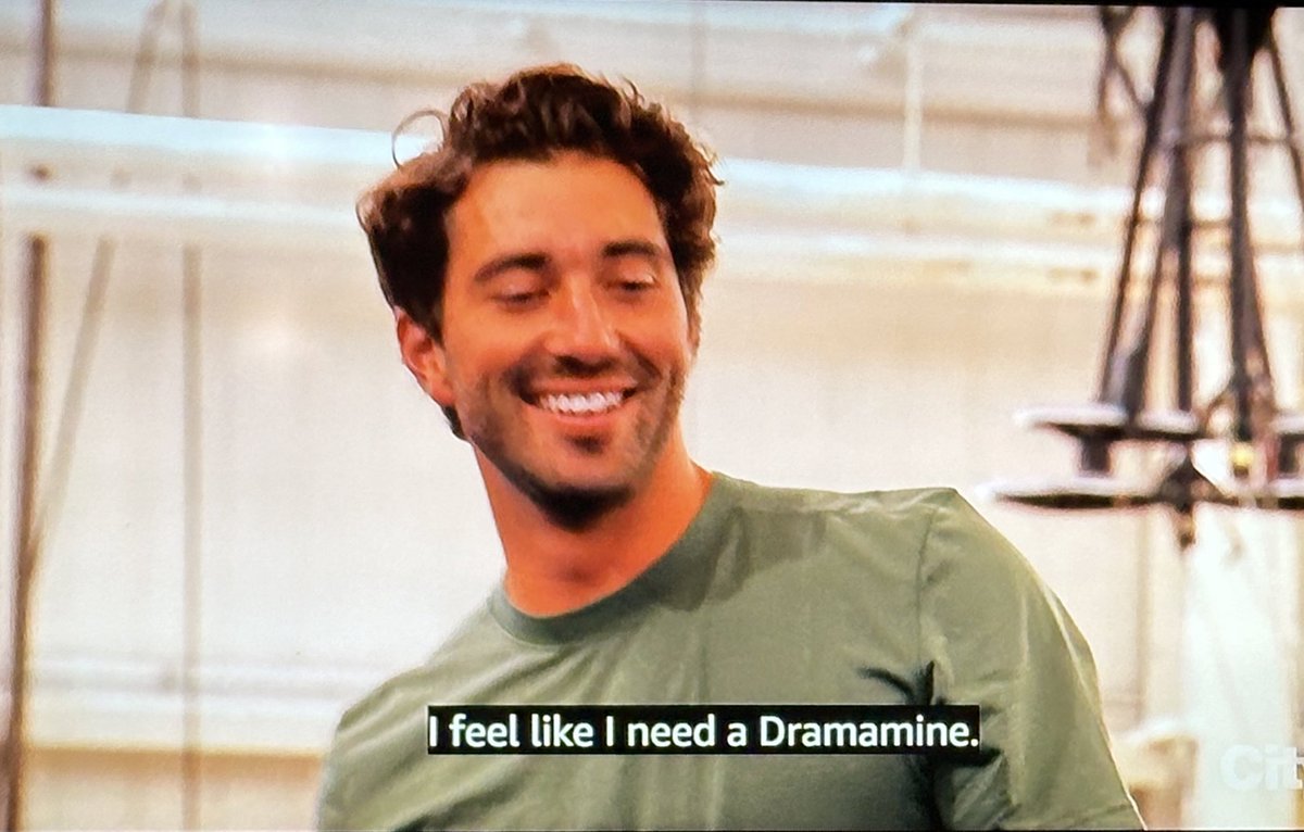 mallory_minnick's tweet photo. You and me both 
 #TheBachelor https://t.co/ey1jBwloJn
