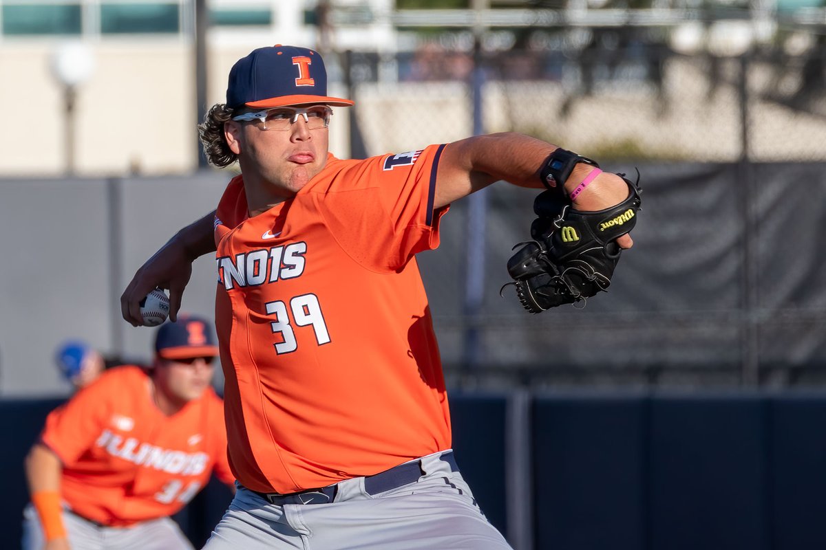 IllBaseballRpt's tweet photo. Hot take: Coach Allen is right.  Pitching is very much improved.  Even after facing a #1 team, Illinois has given up just 12 runs and struck out 37 in four games.  💪 https://t.co/3u8VYHWiSo
