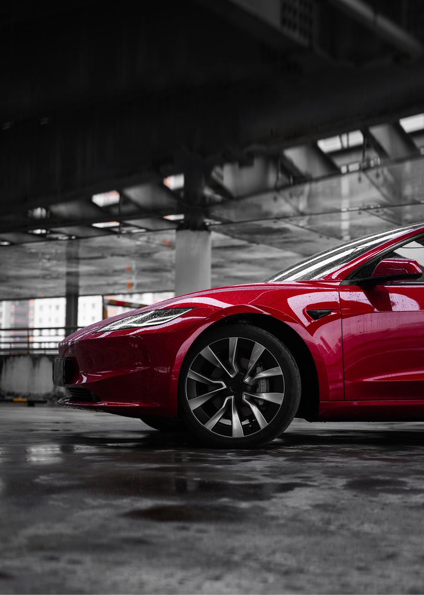 Tsla_Stock's tweet photo. Enjoy increased range and less noise with upgraded tires and wheels of Model 3 🛞

📷: GZ-CHANNEL https://t.co/khq98TINiV
