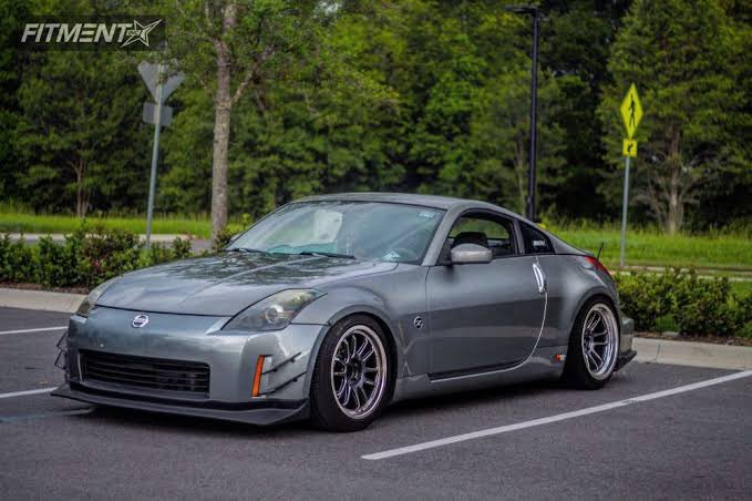 CosmisJPN's tweet photo. XT-206R ✖︎ Z33
#cosmis #cosmisracing #cosmiswheels #wheels #nissan #z33 #xt206r https://t.co/Ga3UiOLrnb