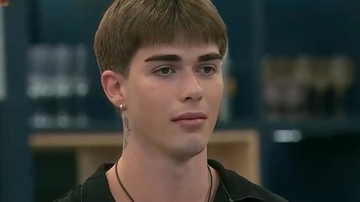 ⚠️ ÚLTIMO MOMENTO 

axel le comunicó a la producción que se baja del repechaje porque el no va a ingresar a la casa si no hay huevos! 

#GranHermano