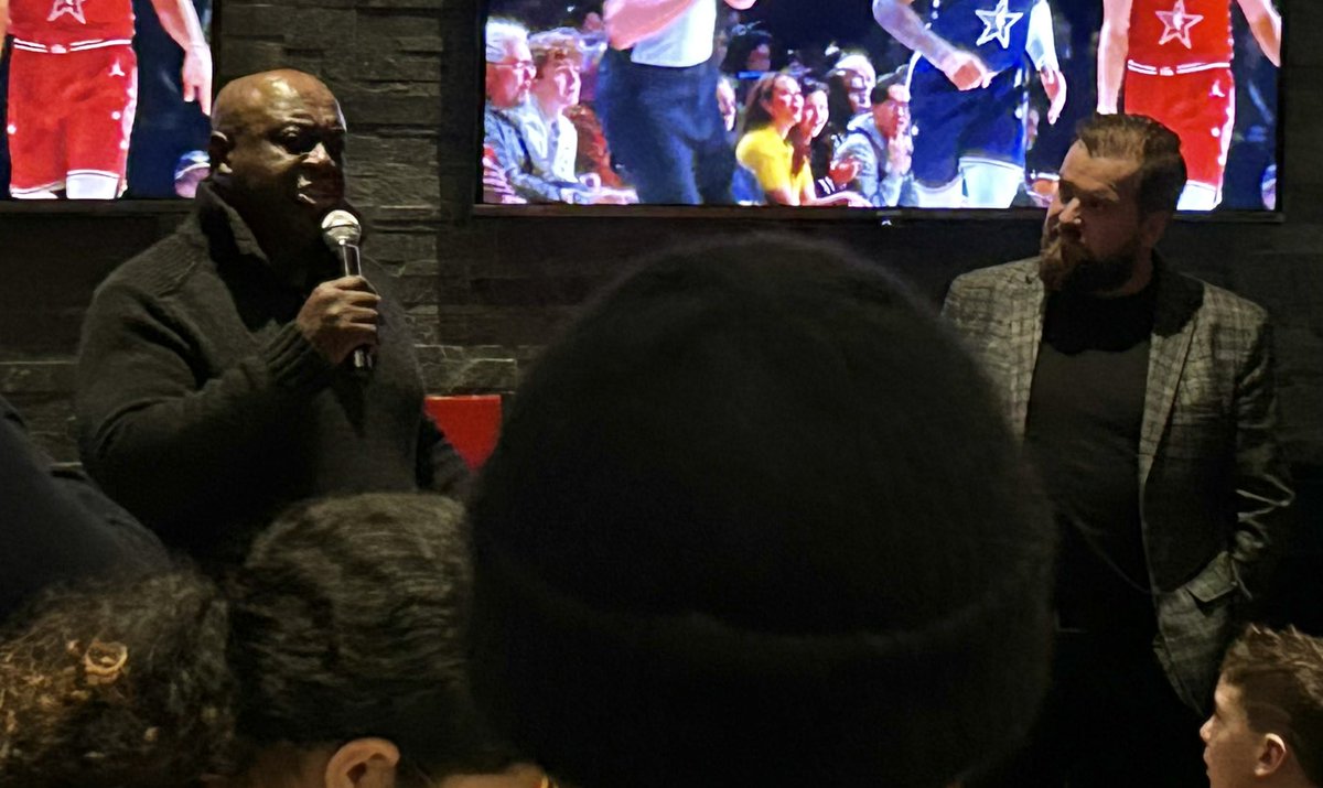 Great night for the 2nd annual fundraiser for Big Brothers Big Sisters Peel with support from <a href="/BBBSPeelYork/">Big Brothers Big Sisters of Peel York</a> <a href="/Keenanirishpub/">Keenan's Irish Pub</a>  <a href="/Keenan4Brampton/">Dennis Keenan</a> <a href="/patrickbrownont/">Patrick Brown</a> <a href="/COBMPalleschi/">Michael Palleschi</a> <a href="/RodPower7_8/">Rod Power</a> and the <a href="/PeelPolice/">Peel Regional Police</a> officers who’s work made the night such a great success #CSWB