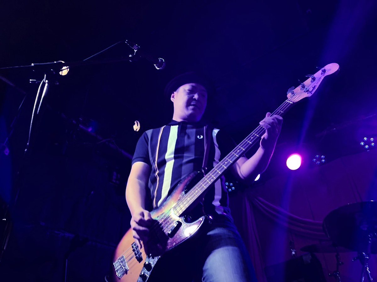 sandiest2017's tweet photo. 24.02.17
@ClubHeavySick 
lots of thanks for everyone, punkfather  and modfather😍😍
@nobyson 
@suzucreamcheese 
@GoTsujikawa 
#sandiest #punkrock #rickenbacker https://t.co/x5C6mjdbXh