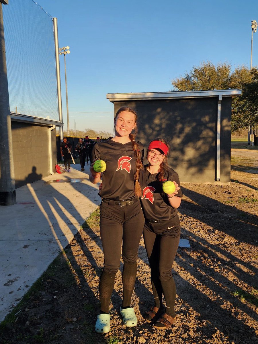 PHSSOFTBALL9's tweet photo. The Porter 💣 Squad has shown up and shown out this week! 

Homers from this past week alone:
Avery: 4
Kylie: 3
Jordan: 1
Lindsey: 1
Trinity: 1

Your Spartans are making some noise this season! 🥎 https://t.co/uuI2ztaVCQ