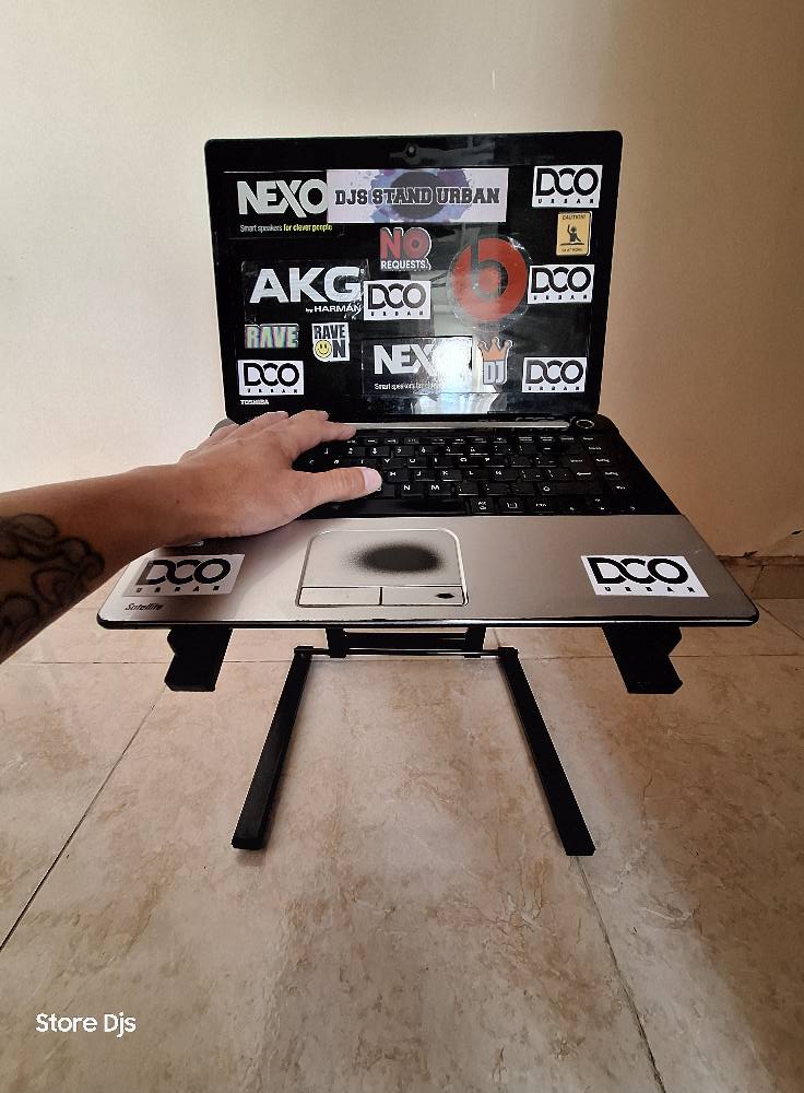 DCOurban's tweet photo. bases para PC 
incluye funda
$170.000
WhatsApp 3103178027 https://t.co/WSsIPRShSa