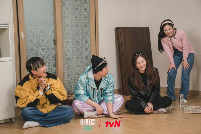 MYJENNIE_TH's tweet photo. 240220 เจนนี่ จาก Apartment 404 ค่ะ 🏙

블랙핑크 제니  #BLACKPINK #JENNIE https://t.co/R5CPzaoLKp