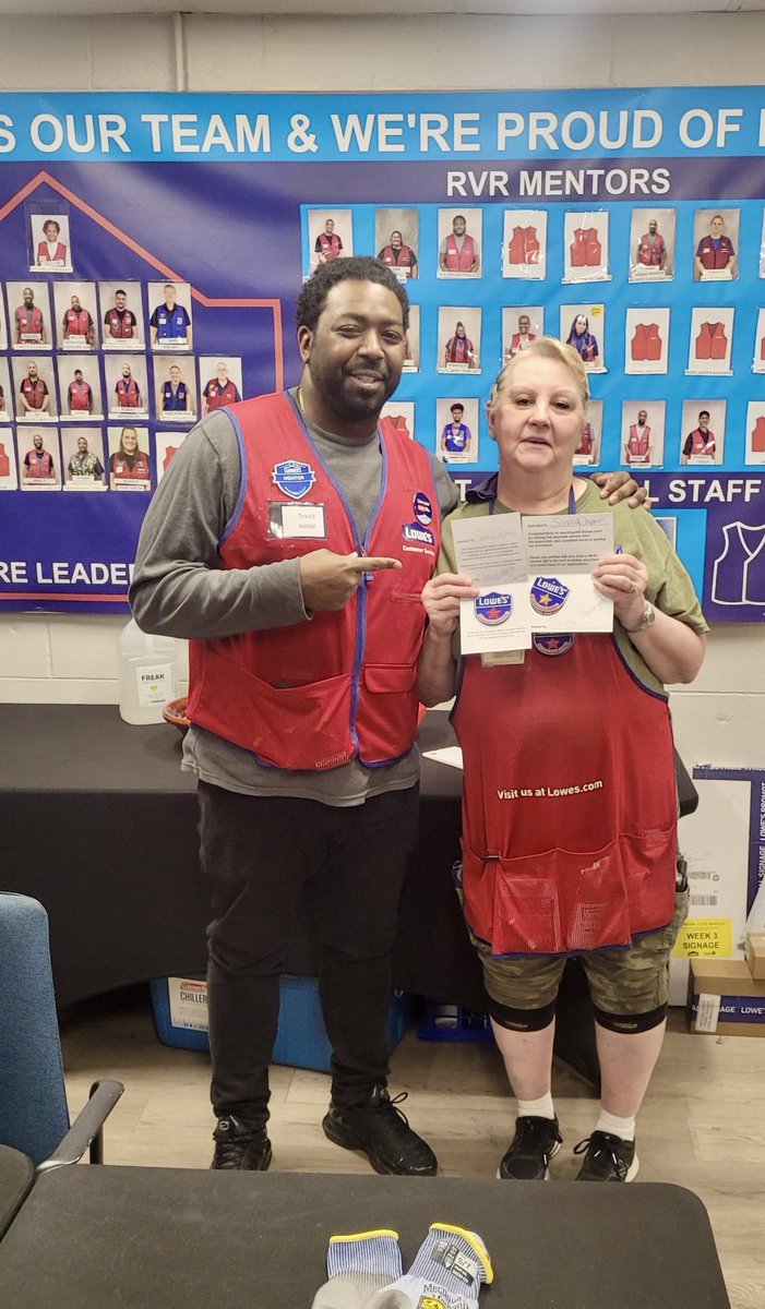 Tracy Williams (@williamstracy24) on Twitter photo Service Star ⭐️Alert!! CSA Sandy is always delivering exceptional customer service! ⭐️ We are so grateful for her! Thank you Travis for supporting team 402’s electrical team!! <a href="/TravisTalbert7/">Travis Talbert</a> <a href="/LauraGibsonR1/">Laura Gibson</a> <a href="/BenitoKomadina/">Benito.Komadina@Lowes</a> Service Star ⭐️Alert!! CSA Sandy is always delivering exceptional customer service! ⭐️ We are so grateful for her! Thank you Travis for supporting team 402’s electrical team!! <a href="/TravisTalbert7/">Travis Talbert</a> <a href="/LauraGibsonR1/">Laura Gibson</a> <a href="/BenitoKomadina/">Benito.Komadina@Lowes</a>