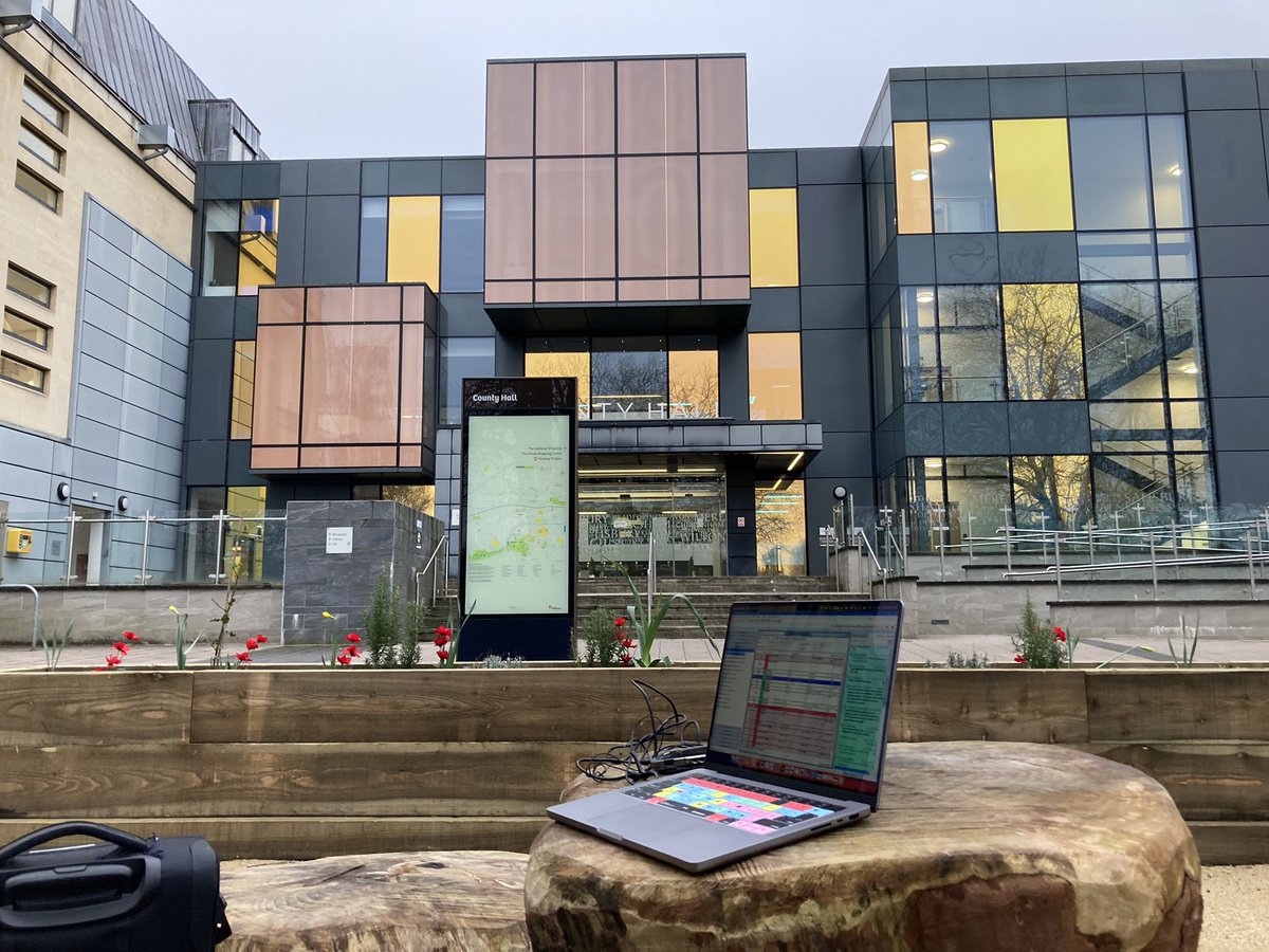 Dan O'Brien tweet media